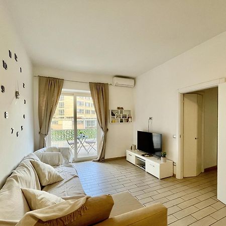 Domus Laterani By Jfm - Comfortable Apartment Big Terrace Colosseo Roma Esterno foto