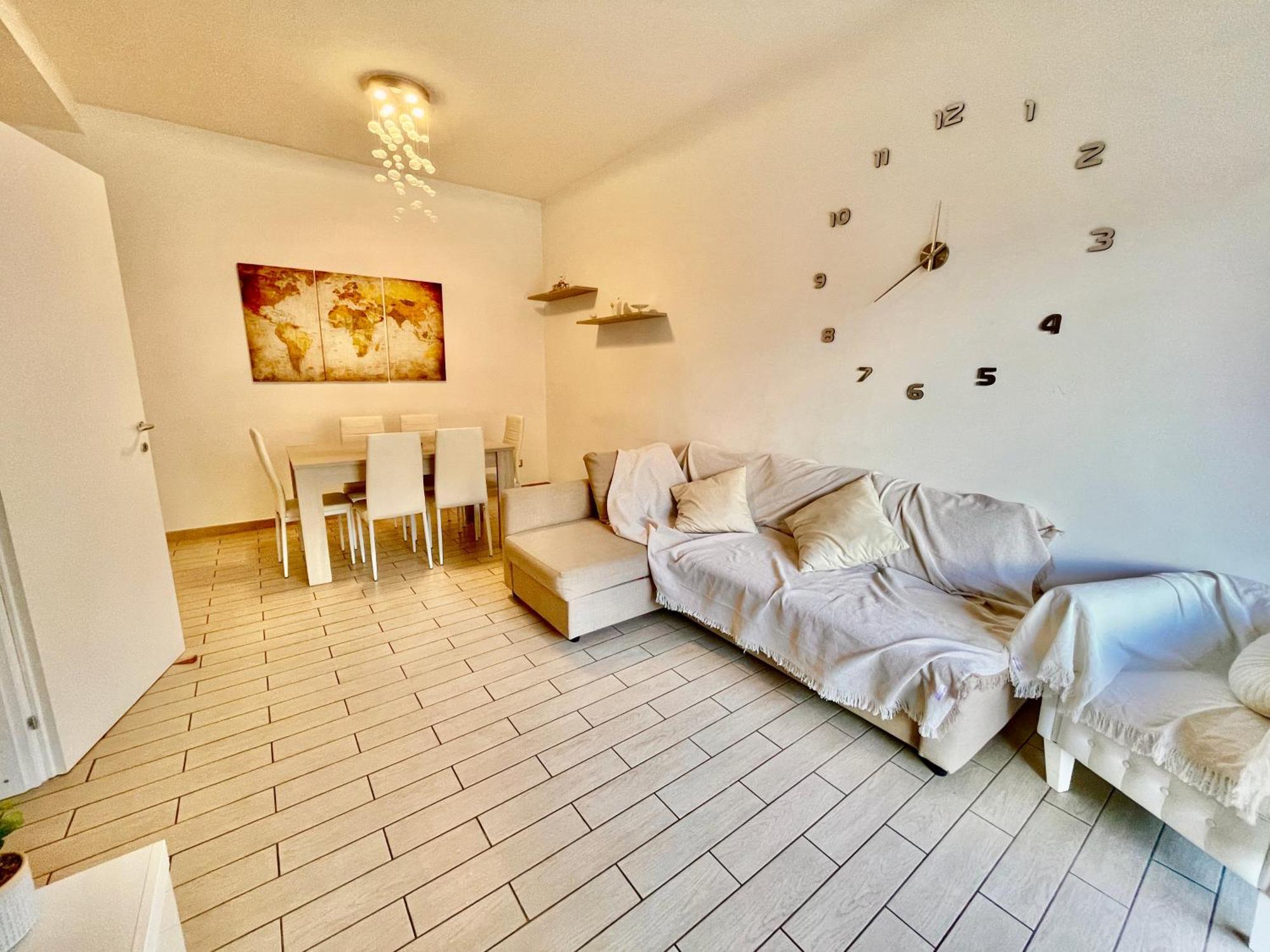 Domus Laterani By Jfm - Comfortable Apartment Big Terrace Colosseo Roma Esterno foto