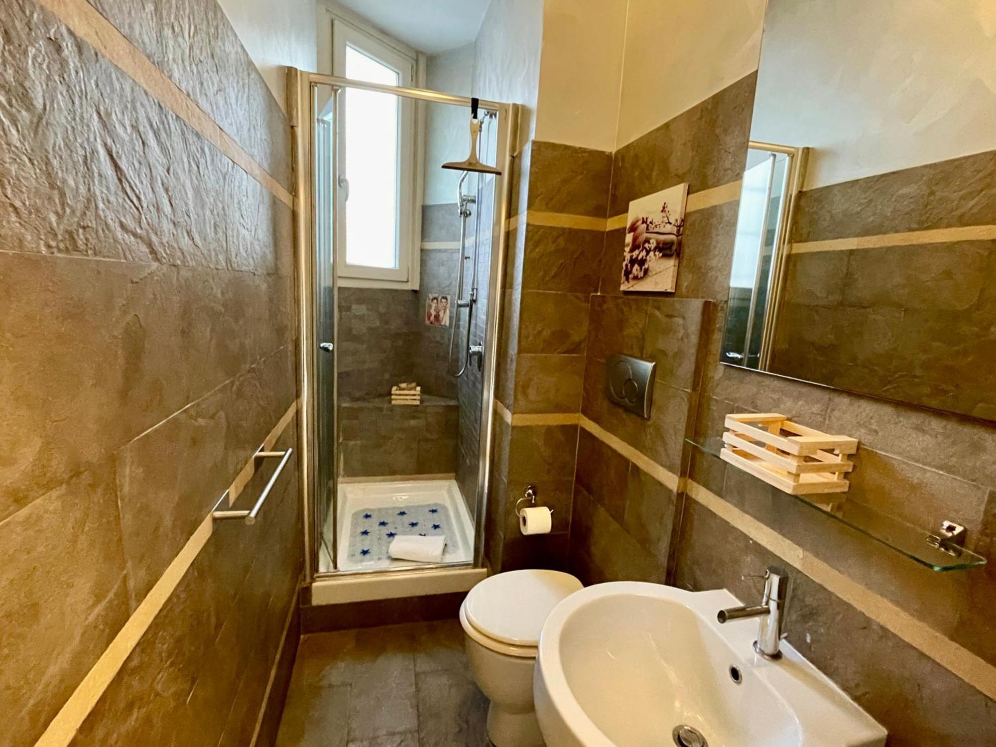 Domus Laterani By Jfm - Comfortable Apartment Big Terrace Colosseo Roma Esterno foto