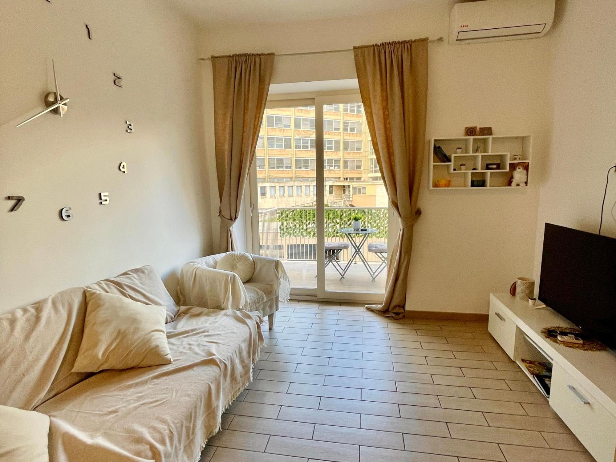 Domus Laterani By Jfm - Comfortable Apartment Big Terrace Colosseo Roma Esterno foto
