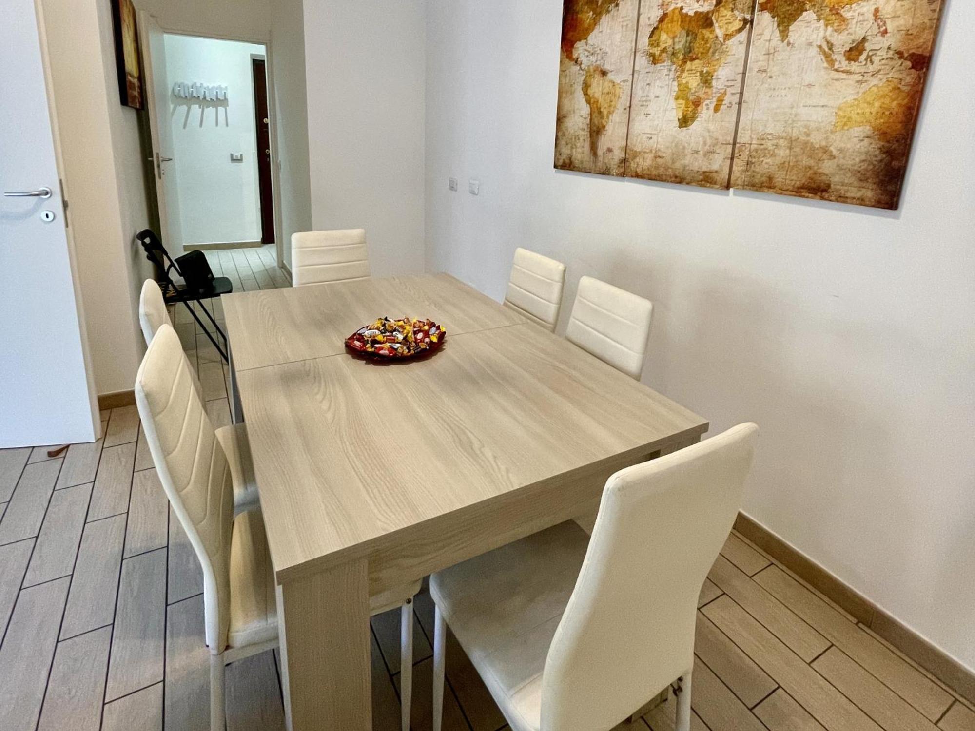 Domus Laterani By Jfm - Comfortable Apartment Big Terrace Colosseo Roma Esterno foto
