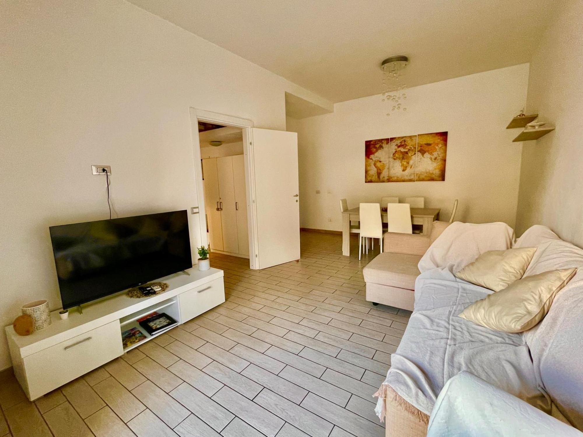 Domus Laterani By Jfm - Comfortable Apartment Big Terrace Colosseo Roma Esterno foto